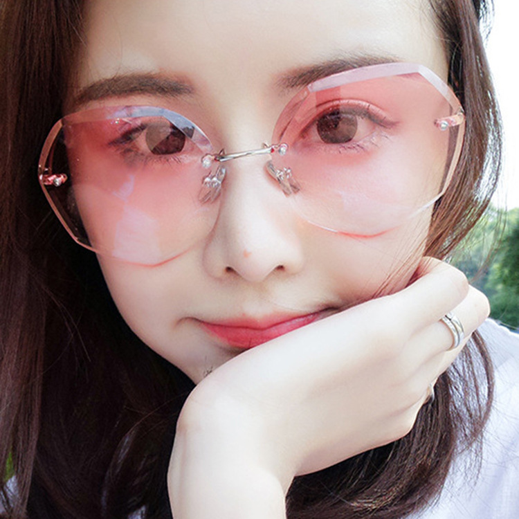Sunglass