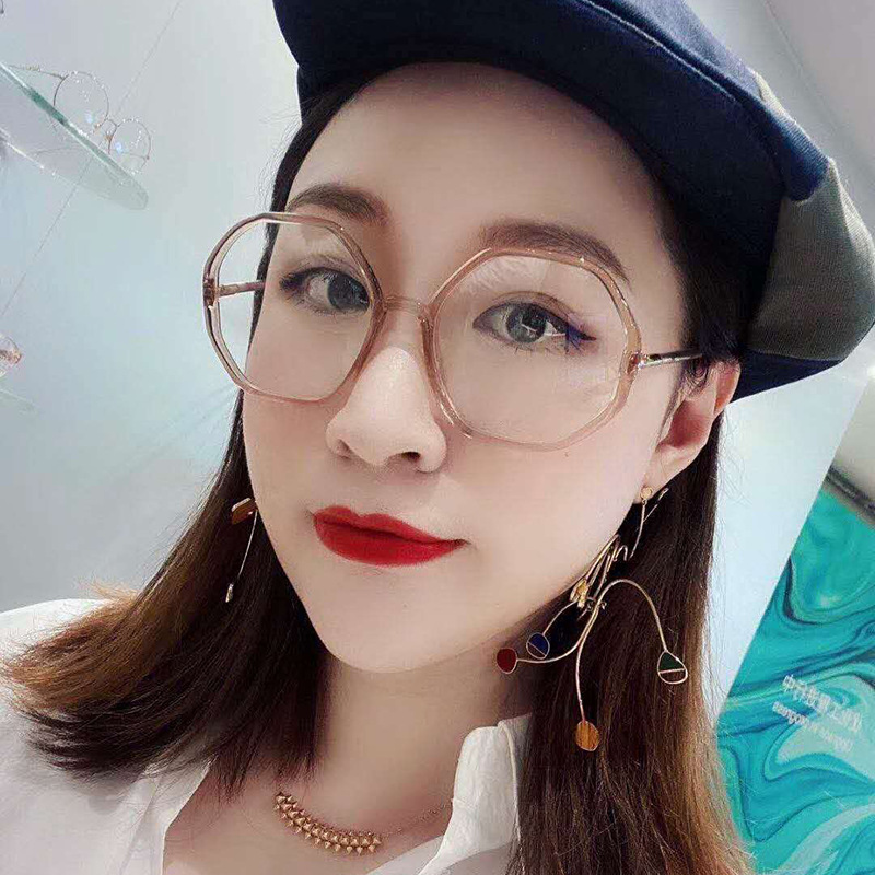 Sunglass